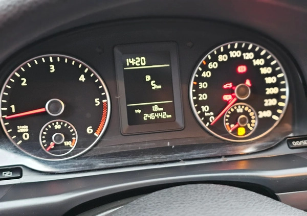 Volkswagen Touran cena 29900 przebieg: 246000, rok produkcji 2011 z Opole małe 781